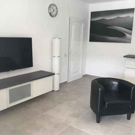 Apartment Seaview Cura